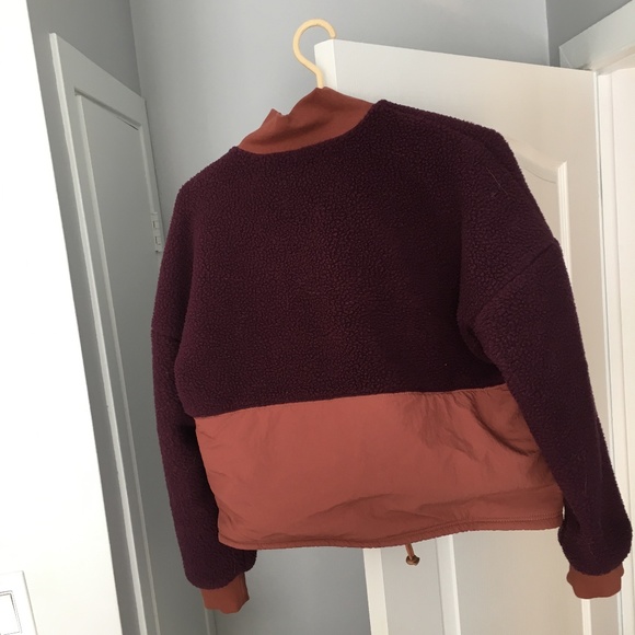 FABLETICS WOMENS MALLORY FLEECE PULLOVER - Picture 2 of 7